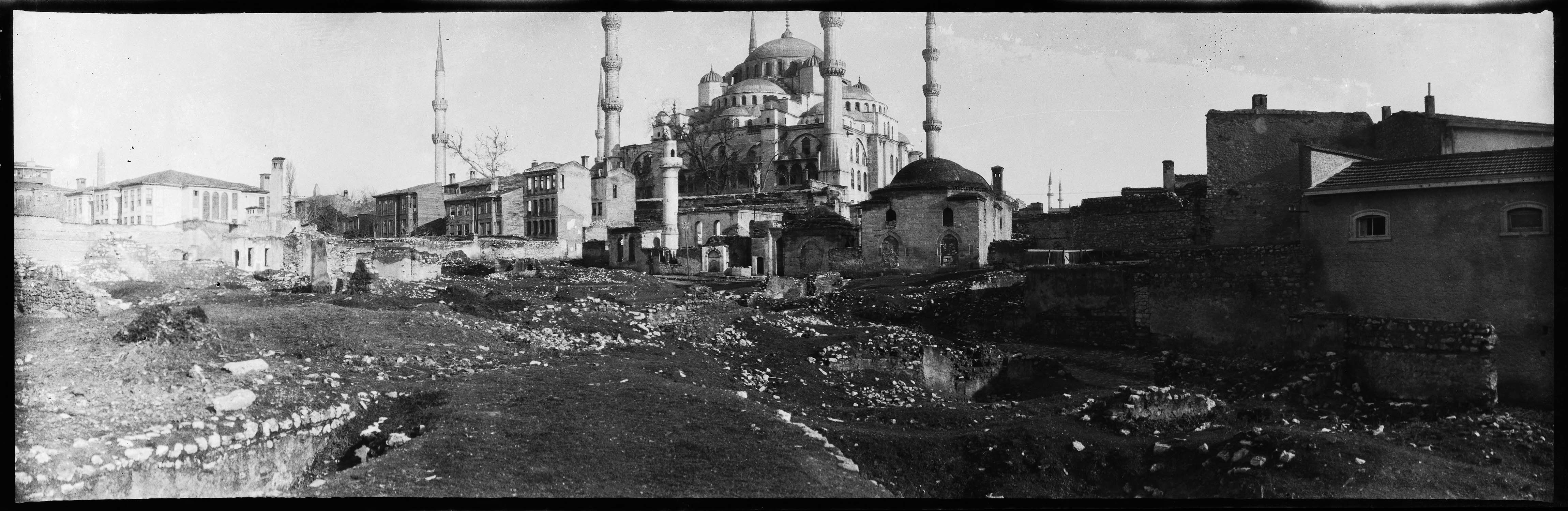 Arrière de la mosquée (façades sud et est)